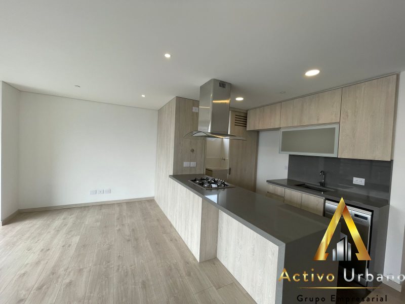 APTO en TRES CANTOS LAS PALMAS – , Medellín